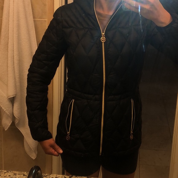 Michael Kors Puffer Jacket - Picture 9 of 10